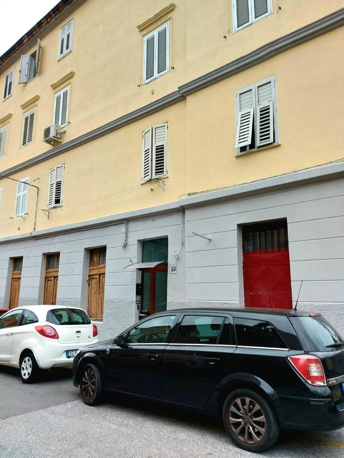 Apartament Casa Di Tania Triest Zewnętrze zdjęcie